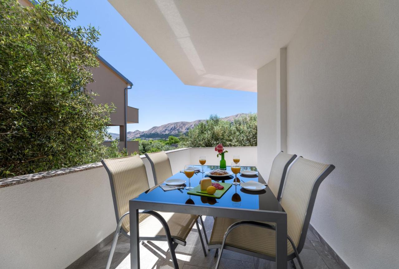 Apartments Lucija 2 Baska  Luaran gambar